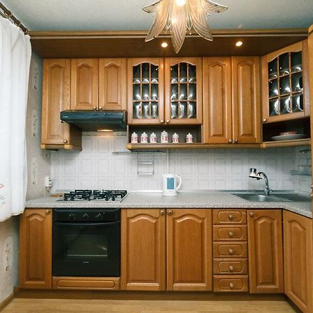 Comfortable One Beds With Nice View For Independent Sqr كييف المظهر الخارجي الصورة