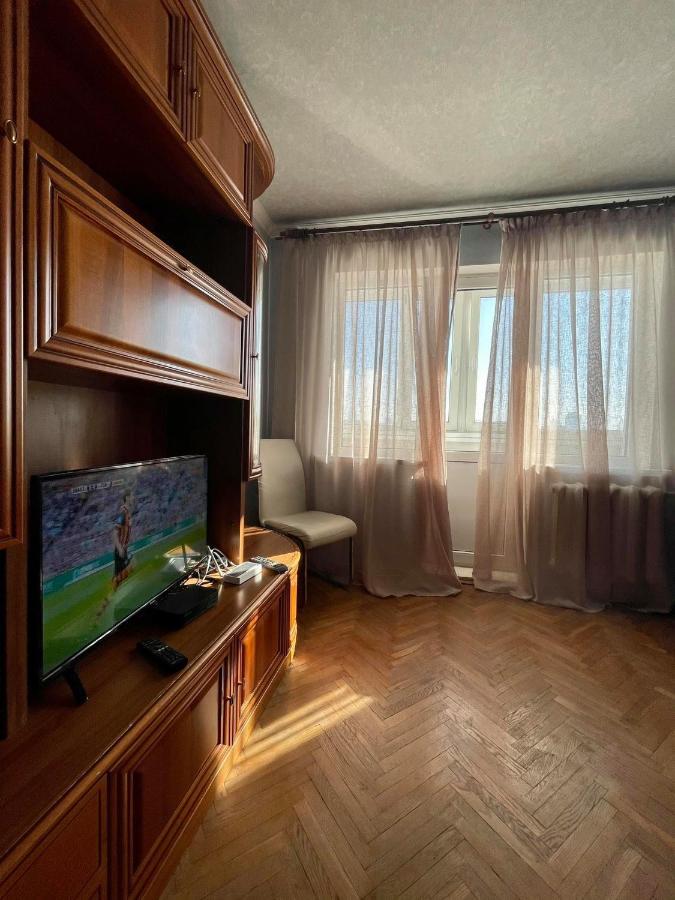 Comfortable One Beds With Nice View For Independent Sqr كييف المظهر الخارجي الصورة