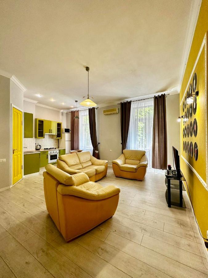 Comfortable One Beds With Nice View For Independent Sqr كييف المظهر الخارجي الصورة