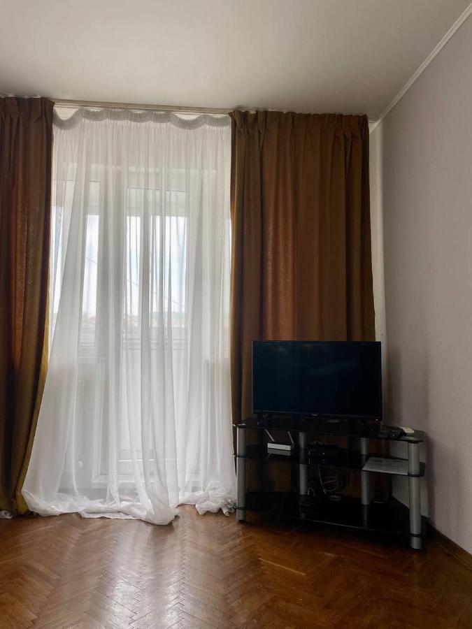 Comfortable One Beds With Nice View For Independent Sqr كييف المظهر الخارجي الصورة