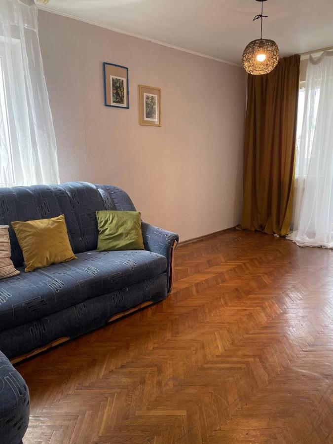 Comfortable One Beds With Nice View For Independent Sqr كييف المظهر الخارجي الصورة