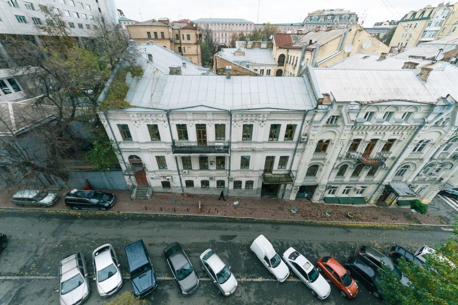 Comfortable One Beds With Nice View For Independent Sqr كييف المظهر الخارجي الصورة